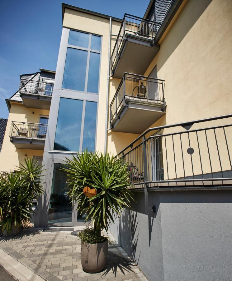 Weinhaus Lenz Hotel Briedern Exterior photo